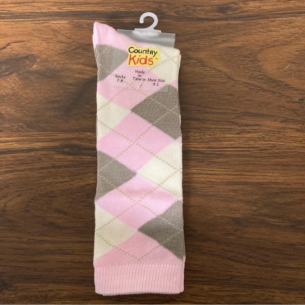 $1 NWT Country Kids Pink Argyle Knee Hi Socks 7-8, Shoe 9-1, 3-7 Years